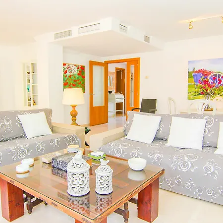 Oleholidays Adosado Reserva Monteros
